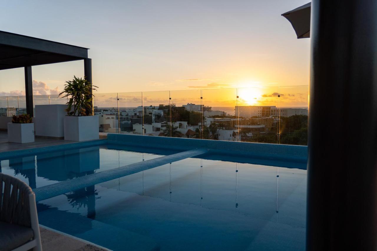 New & Equipped Apartment Steps From The Beach With Pool Jacuzzi By Yeah Плая-дель-Кармен Экстерьер фото