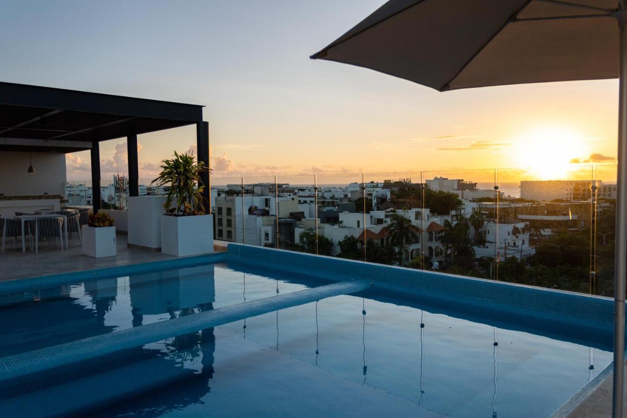 New & Equipped Apartment Steps From The Beach With Pool Jacuzzi By Yeah Плая-дель-Кармен Экстерьер фото